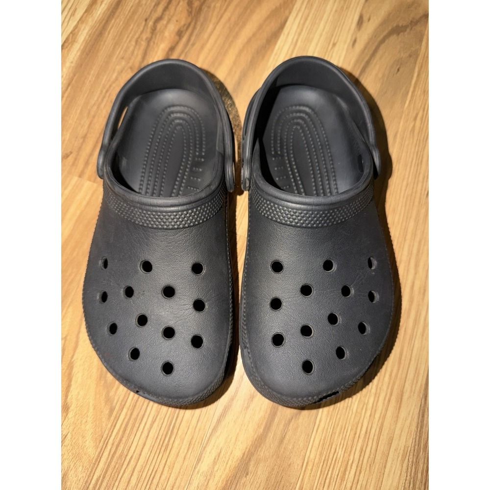 Crocs Kids Youth Unisex Boys Girls J3 3 Classic Clog‎ Black EUC